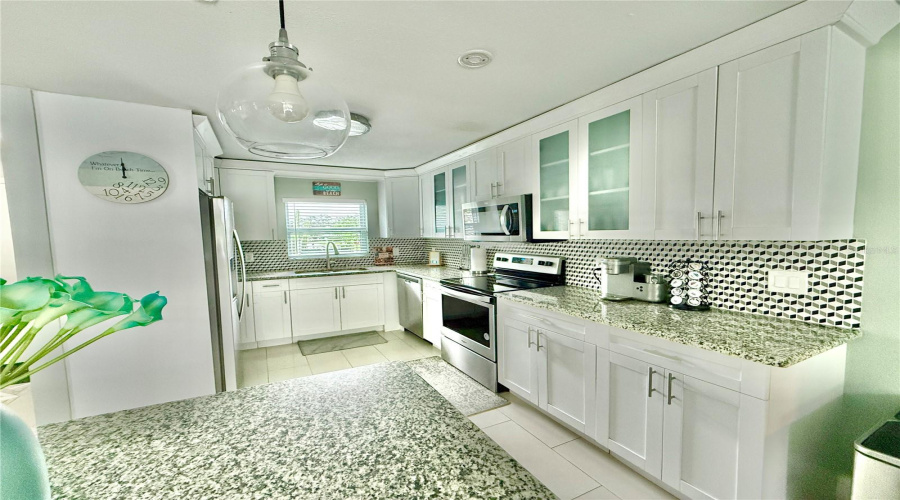 Clearwater, Florida 33756, 3 Bedroom Bedrooms, ,2 Bathroombathrooms,Residential,For Sale,Lotus,0,Mfrtb8535190