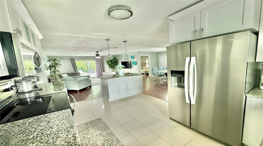 Clearwater, Florida 33756, 3 Bedroom Bedrooms, ,2 Bathroombathrooms,Residential,For Sale,Lotus,0,Mfrtb8535190