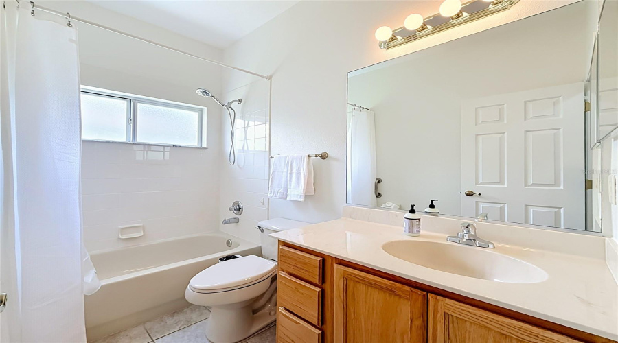 Leesburg, Florida 34748, 3 Bedroom Bedrooms, ,2 Bathroombathrooms,Residential,For Sale,Peekskill,0,Mfrg5115456