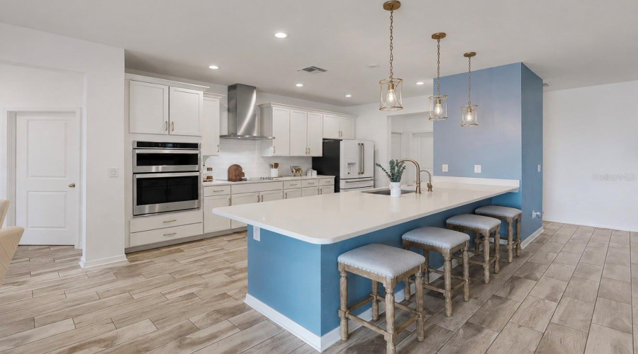 Palmetto, Florida 34221, 5 Bedroom Bedrooms, ,4 Bathroombathrooms,Residential,For Sale,Gavella,0,Mfrtb8514479