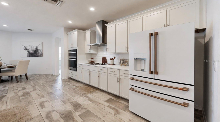 Palmetto, Florida 34221, 5 Bedroom Bedrooms, ,4 Bathroombathrooms,Residential,For Sale,Gavella,0,Mfrtb8514479