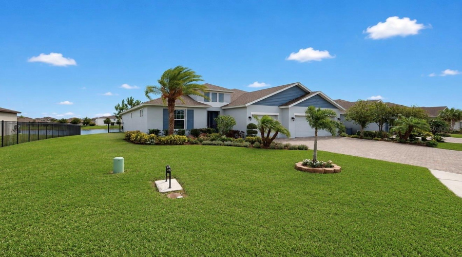 Palmetto, Florida 34221, 5 Bedroom Bedrooms, ,4 Bathroombathrooms,Residential,For Sale,Gavella,0,Mfrtb8514479
