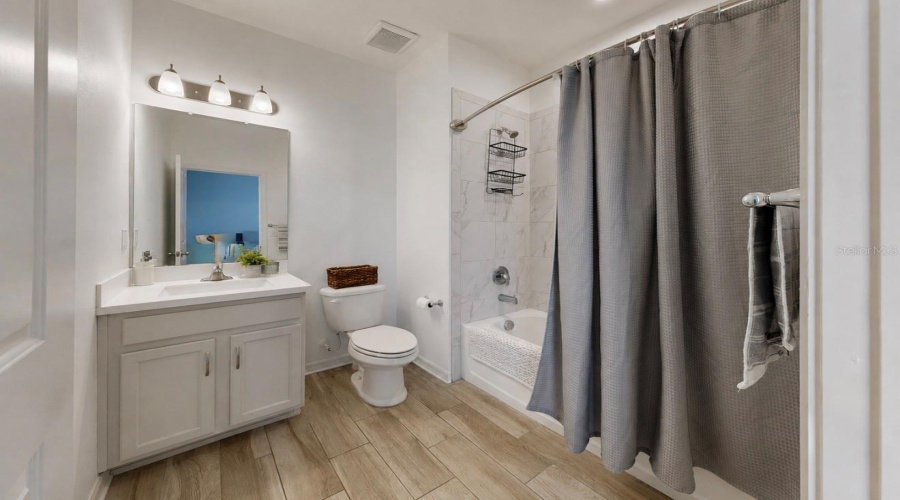 Palmetto, Florida 34221, 5 Bedroom Bedrooms, ,4 Bathroombathrooms,Residential,For Sale,Gavella,0,Mfrtb8514479