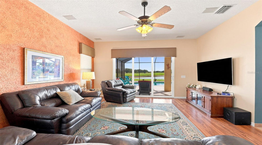 Sun City Center, Florida 33573, 2 Bedroom Bedrooms, ,2 Bathroombathrooms,Residential,For Sale,Jasmine Creek,0,Mfrtb8542581