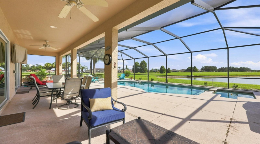 Sun City Center, Florida 33573, 2 Bedroom Bedrooms, ,2 Bathroombathrooms,Residential,For Sale,Jasmine Creek,0,Mfrtb8542581