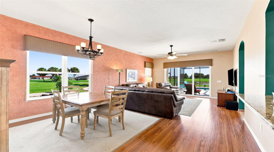 Sun City Center, Florida 33573, 2 Bedroom Bedrooms, ,2 Bathroombathrooms,Residential,For Sale,Jasmine Creek,0,Mfrtb8542581