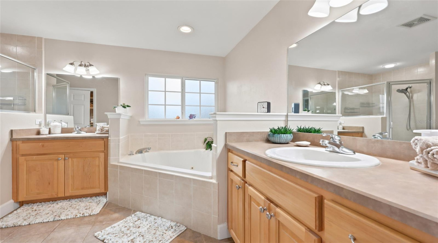 Newberry, Florida 32669, 3 Bedroom Bedrooms, ,2 Bathroombathrooms,Residential,For Sale,25Th,0,Mfrgc541542