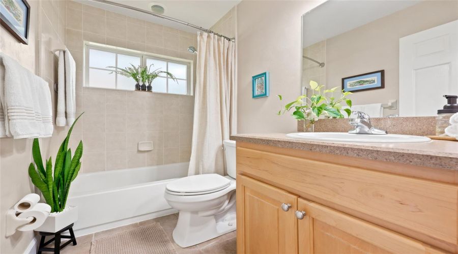 Newberry, Florida 32669, 3 Bedroom Bedrooms, ,2 Bathroombathrooms,Residential,For Sale,25Th,0,Mfrgc541542
