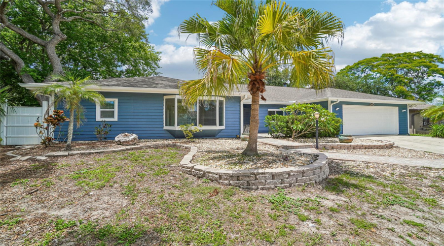 New Port Richey, Florida 34652, 5 Bedroom Bedrooms, ,3 Bathroombathrooms,Residential,For Sale,Executive,0,Mfro6399373