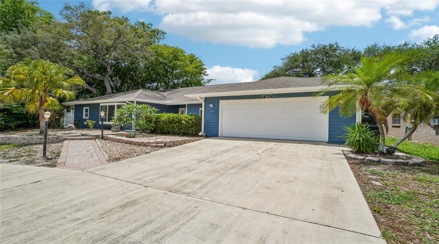 New Port Richey, Florida 34652, 5 Bedroom Bedrooms, ,3 Bathroombathrooms,Residential,For Sale,Executive,0,Mfro6399373