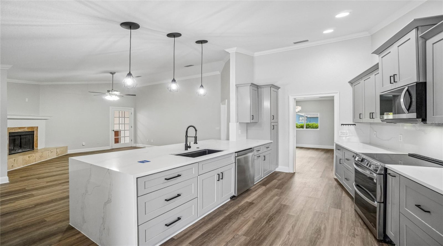 New Port Richey, Florida 34652, 5 Bedroom Bedrooms, ,3 Bathroombathrooms,Residential,For Sale,Executive,0,Mfro6399373