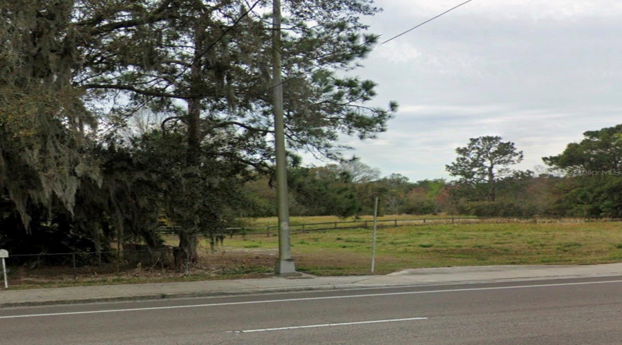 Lakeland, Florida 33809, 3 Bedroom Bedrooms, ,2 Bathroombathrooms,Residential,For Sale,Marcum,0,Mfrl4962742