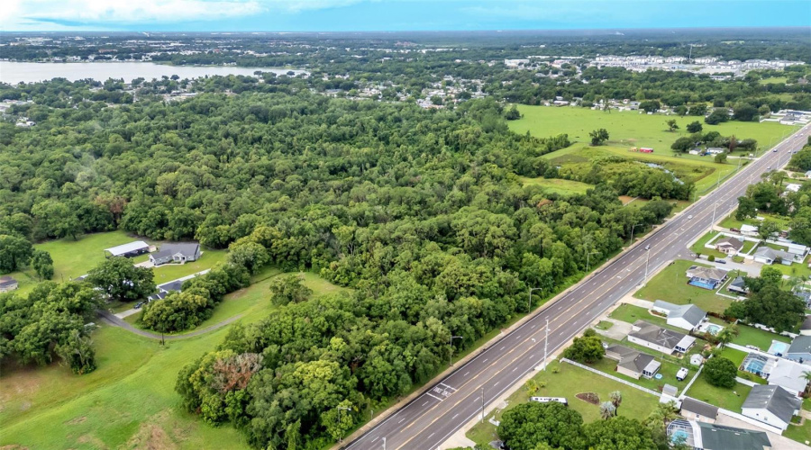 Lakeland, Florida 33809, 3 Bedroom Bedrooms, ,2 Bathroombathrooms,Residential,For Sale,Marcum,0,Mfrl4962742