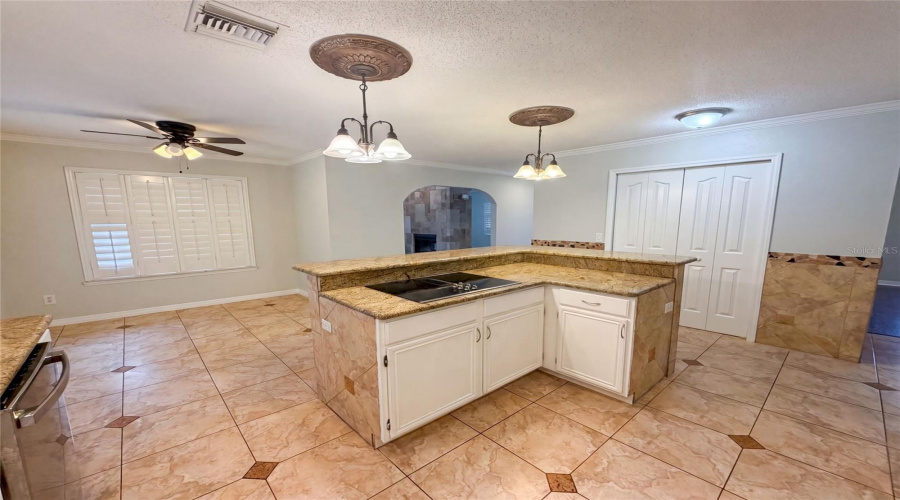 Lake Mary, Florida 32746, 3 Bedroom Bedrooms, ,2 Bathroombathrooms,Residential,For Sale,Sprucewood,0,Mfro6418607