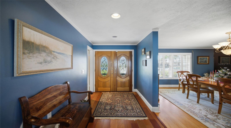 Foyer/Entry