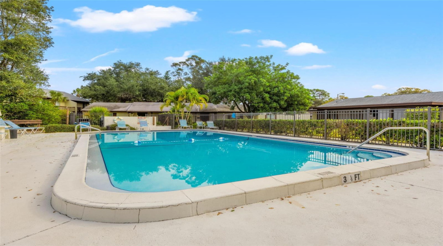 Clearwater, Florida 33764, 1 Bedroom Bedrooms, ,1 Bathroombathrooms,Residential,For Sale,Bay,0,Mfrtb8480752