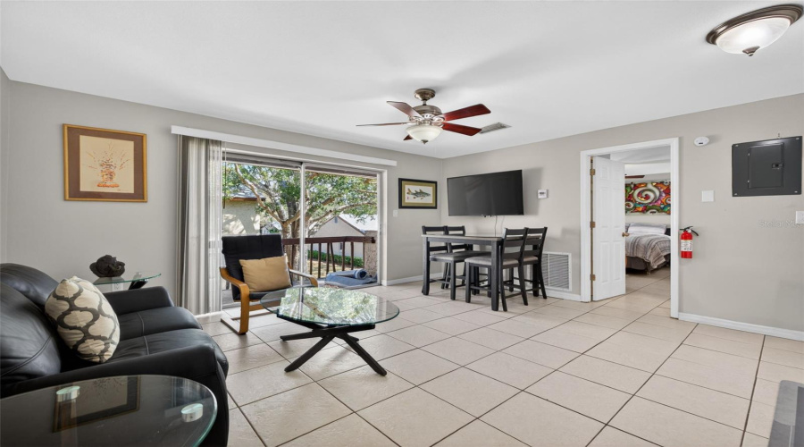 Clearwater, Florida 33764, 1 Bedroom Bedrooms, ,1 Bathroombathrooms,Residential,For Sale,Bay,0,Mfrtb8480752