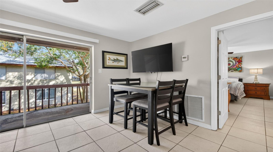 Clearwater, Florida 33764, 1 Bedroom Bedrooms, ,1 Bathroombathrooms,Residential,For Sale,Bay,0,Mfrtb8480752