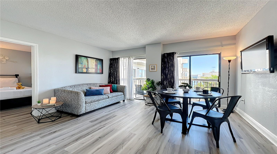 Orlando, Florida 32819, 2 Bedroom Bedrooms, ,2 Bathroombathrooms,Residential,For Sale,Carrier,0,Mfro6253996