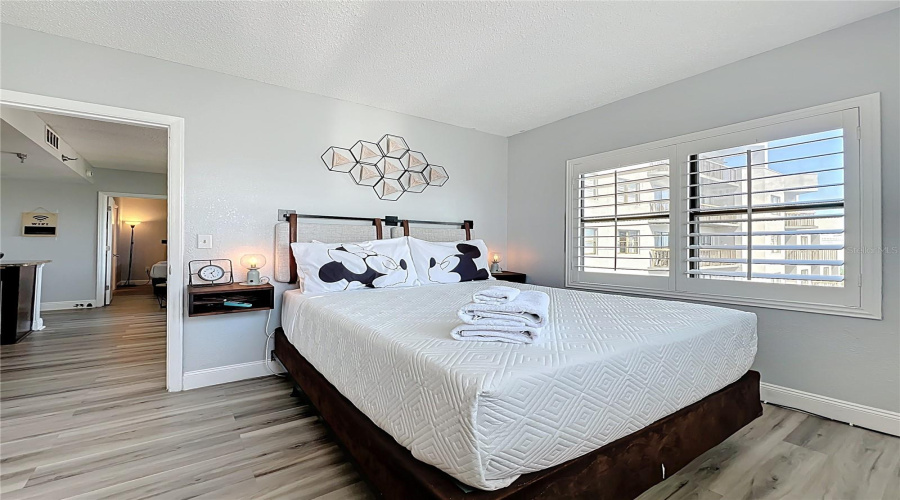 Orlando, Florida 32819, 2 Bedroom Bedrooms, ,2 Bathroombathrooms,Residential,For Sale,Carrier,0,Mfro6253996