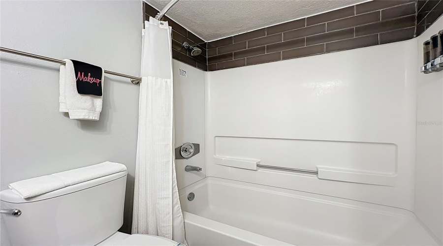Orlando, Florida 32819, 2 Bedroom Bedrooms, ,2 Bathroombathrooms,Residential,For Sale,Carrier,0,Mfro6253996
