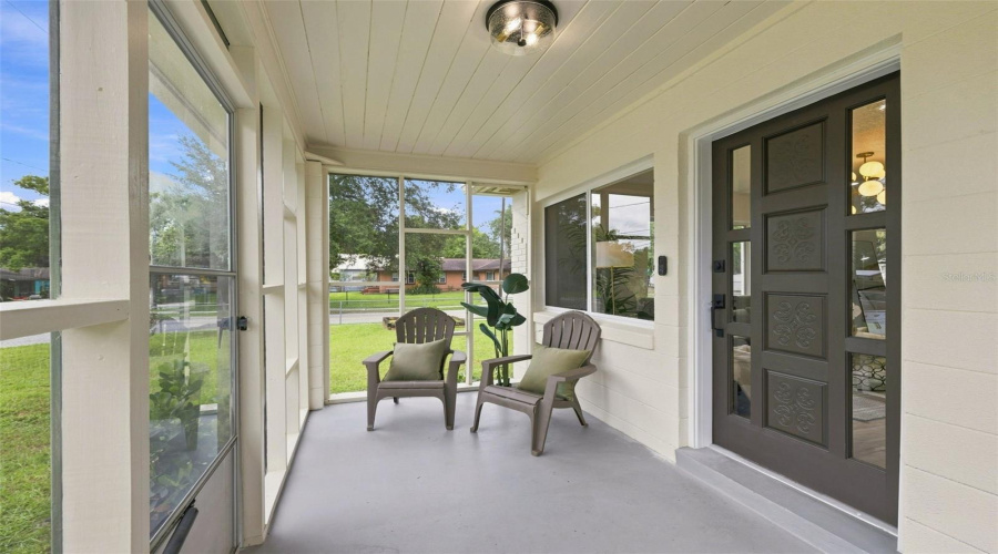 Tampa, Florida 33610, 3 Bedroom Bedrooms, ,1 Bathroombathrooms,Residential,For Sale,Hanna,0,Mfrtb8541195