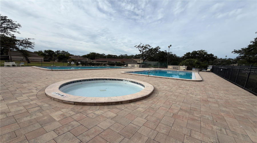 Temple Terrace, Florida 33637, 2 Bedroom Bedrooms, ,1 Bathroombathrooms,Residential,For Sale,Pine,0,Mfrtb8441219