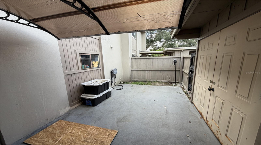 Temple Terrace, Florida 33637, 2 Bedroom Bedrooms, ,1 Bathroombathrooms,Residential,For Sale,Pine,0,Mfrtb8441219