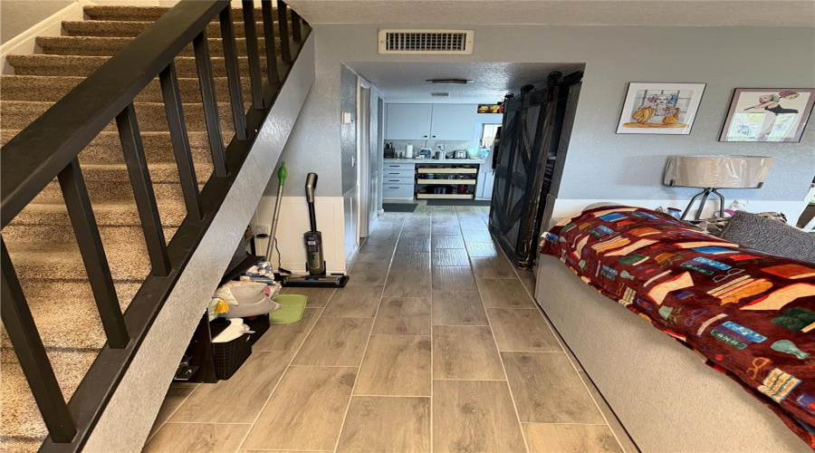 Temple Terrace, Florida 33637, 2 Bedroom Bedrooms, ,1 Bathroombathrooms,Residential,For Sale,Pine,0,Mfrtb8441219