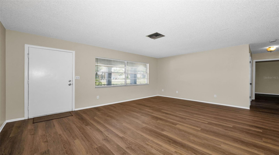 Spring Hill, Florida 34606, 2 Bedroom Bedrooms, ,2 Bathroombathrooms,Residential,For Sale,Portland,0,Mfrtb8541564