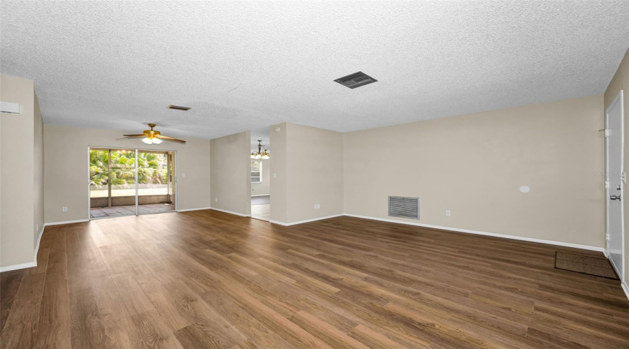 Spring Hill, Florida 34606, 2 Bedroom Bedrooms, ,2 Bathroombathrooms,Residential,For Sale,Portland,0,Mfrtb8541564