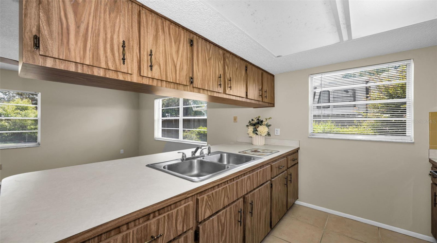 Spring Hill, Florida 34606, 2 Bedroom Bedrooms, ,2 Bathroombathrooms,Residential,For Sale,Portland,0,Mfrtb8541564