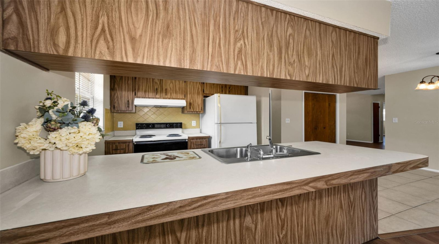 Spring Hill, Florida 34606, 2 Bedroom Bedrooms, ,2 Bathroombathrooms,Residential,For Sale,Portland,0,Mfrtb8541564