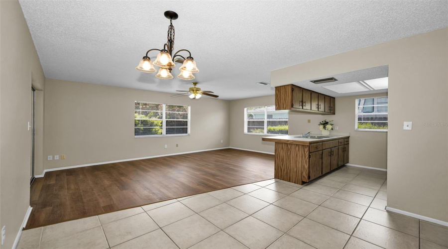 Spring Hill, Florida 34606, 2 Bedroom Bedrooms, ,2 Bathroombathrooms,Residential,For Sale,Portland,0,Mfrtb8541564