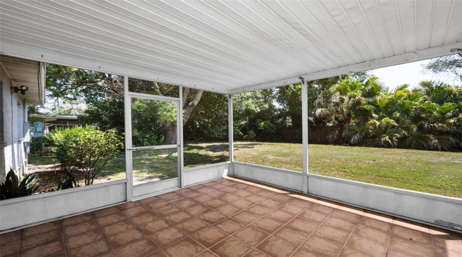 Spring Hill, Florida 34606, 2 Bedroom Bedrooms, ,2 Bathroombathrooms,Residential,For Sale,Portland,0,Mfrtb8541564