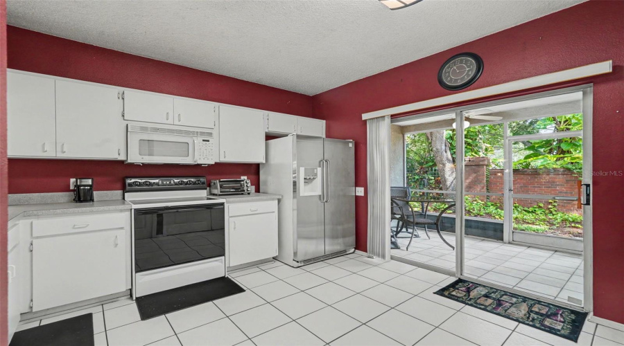 Tampa, Florida 33626, 2 Bedroom Bedrooms, ,1 Bathroombathrooms,Residential,For Sale,Berkeley Square,0,Mfrw7888623