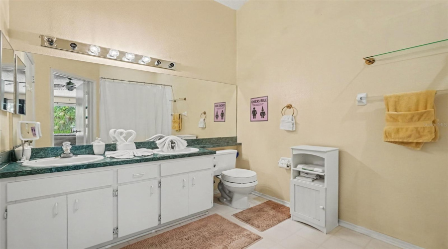 Tampa, Florida 33626, 2 Bedroom Bedrooms, ,1 Bathroombathrooms,Residential,For Sale,Berkeley Square,0,Mfrw7888623