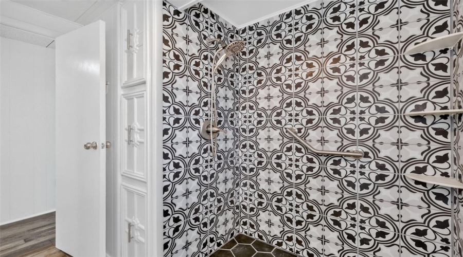Guest Bath Updated 2022