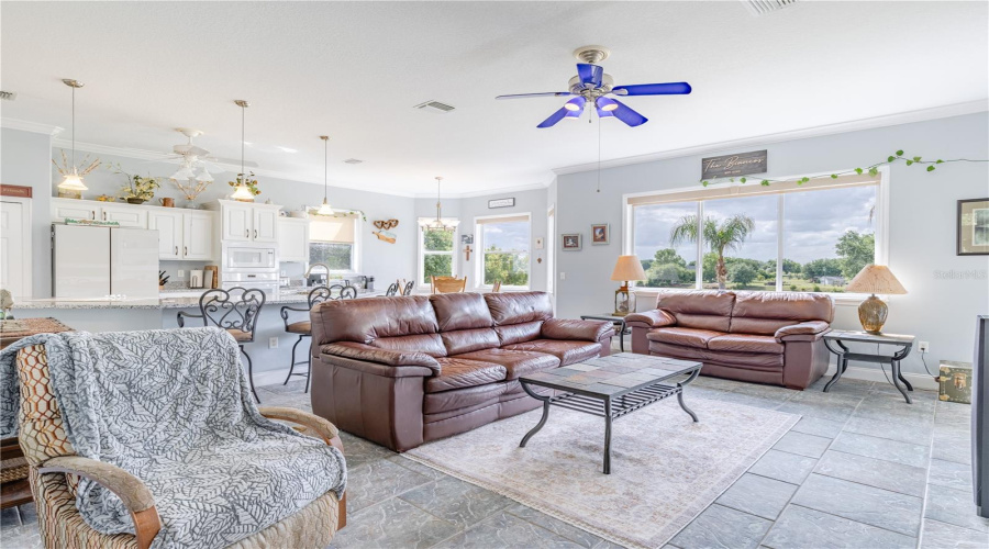 Howey In The Hills, Florida 34737, 4 Bedroom Bedrooms, ,3 Bathroombathrooms,Residential,For Sale,Turkey Lake,0,Mfrg5111478