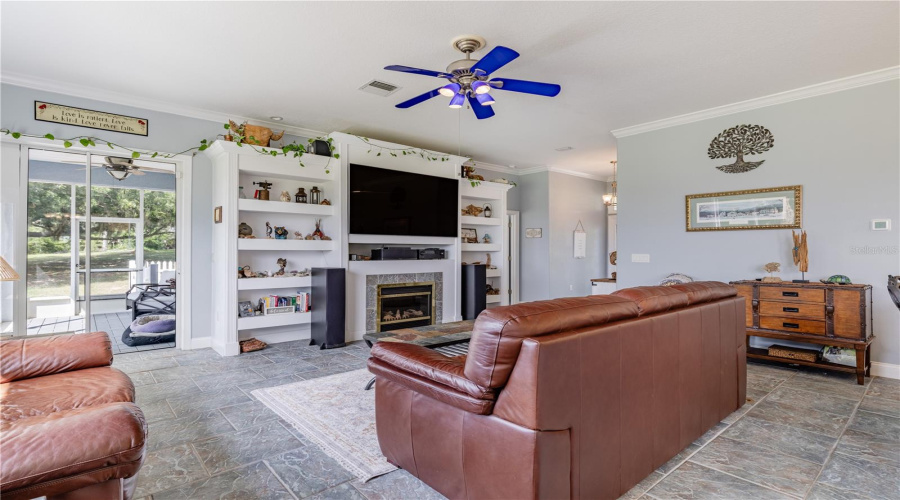 Howey In The Hills, Florida 34737, 4 Bedroom Bedrooms, ,3 Bathroombathrooms,Residential,For Sale,Turkey Lake,0,Mfrg5111478