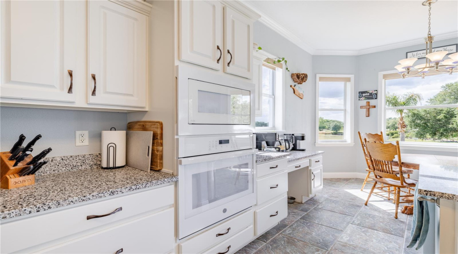 Howey In The Hills, Florida 34737, 4 Bedroom Bedrooms, ,3 Bathroombathrooms,Residential,For Sale,Turkey Lake,0,Mfrg5111478