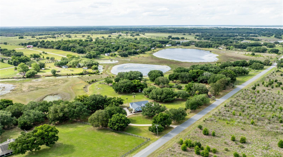 Howey In The Hills, Florida 34737, 4 Bedroom Bedrooms, ,3 Bathroombathrooms,Residential,For Sale,Turkey Lake,0,Mfrg5111478