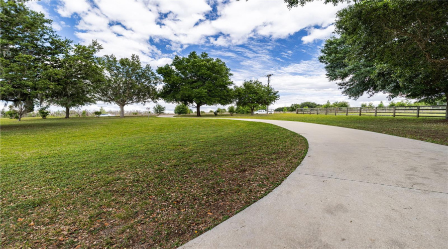 Howey In The Hills, Florida 34737, 4 Bedroom Bedrooms, ,3 Bathroombathrooms,Residential,For Sale,Turkey Lake,0,Mfrg5111478