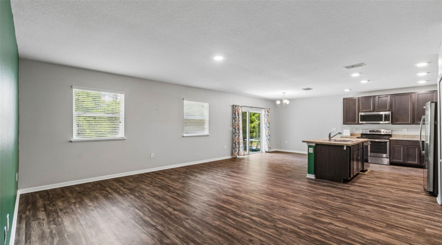 Spring Hill, Florida 34606, 3 Bedroom Bedrooms, ,2 Bathroombathrooms,Residential,For Sale,Mendota,0,Mfrtb8526483