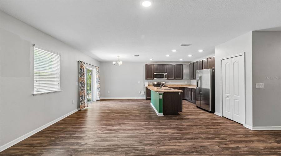 Spring Hill, Florida 34606, 3 Bedroom Bedrooms, ,2 Bathroombathrooms,Residential,For Sale,Mendota,0,Mfrtb8526483