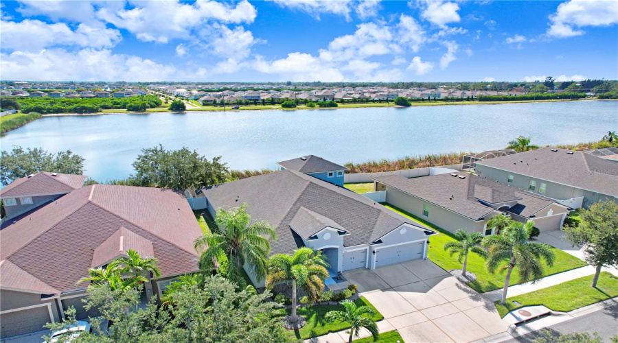 Ruskin, Florida 33570, 4 Bedroom Bedrooms, ,3 Bathroombathrooms,Residential,For Sale,York Dale,0,Mfrtb8520228