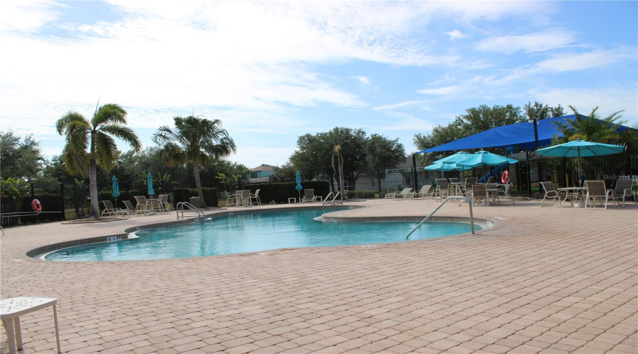 Pool &Amp; Picnic Area
