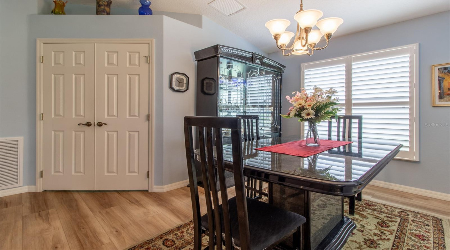 Ocala, Florida 34473, 2 Bedroom Bedrooms, ,2 Bathroombathrooms,Residential,For Sale,156Th,0,Mfrom720348
