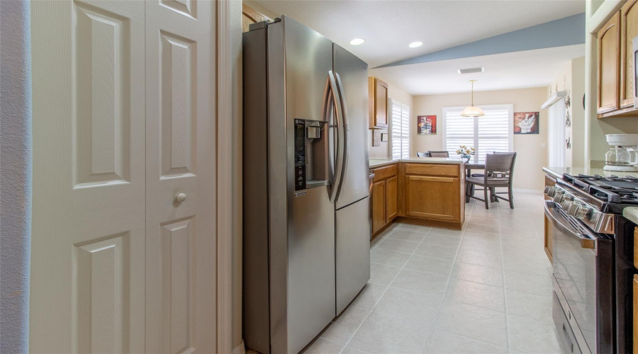 Ocala, Florida 34473, 2 Bedroom Bedrooms, ,2 Bathroombathrooms,Residential,For Sale,156Th,0,Mfrom720348
