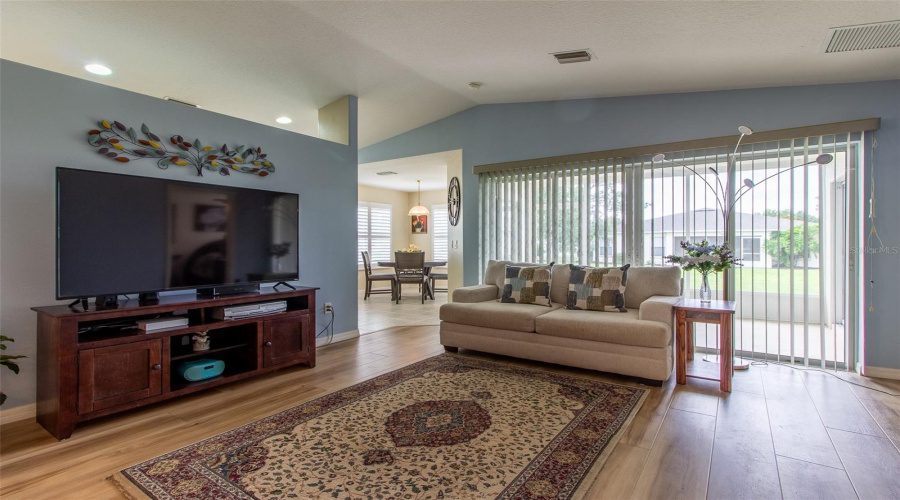 Ocala, Florida 34473, 2 Bedroom Bedrooms, ,2 Bathroombathrooms,Residential,For Sale,156Th,0,Mfrom720348